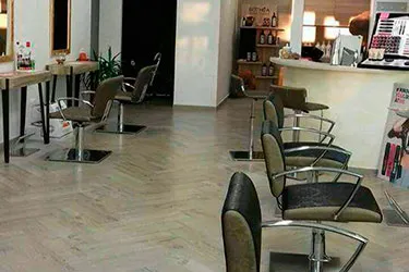 Arredamenti Salone parrucchieri Capriccio Acconciature by OM System